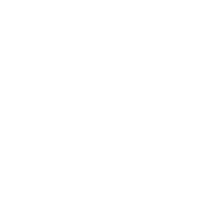 Photographie Portrait Lyon - Chavanoz - Rhône-Alpes. Studio avec tenues et accessoires. M-art-photographie.